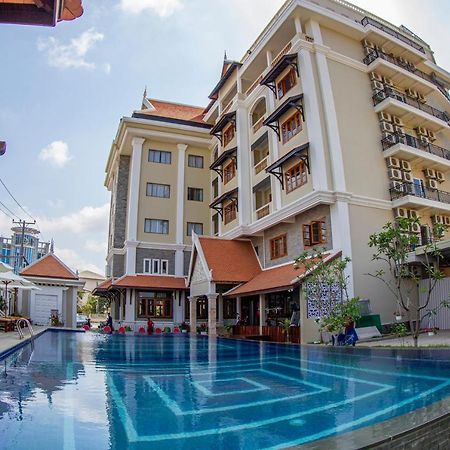 Kampong Thom Palace Hotel Bagian luar foto