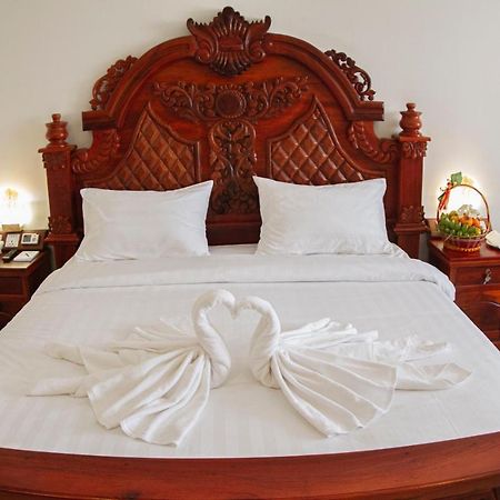 Kampong Thom Palace Hotel Bagian luar foto