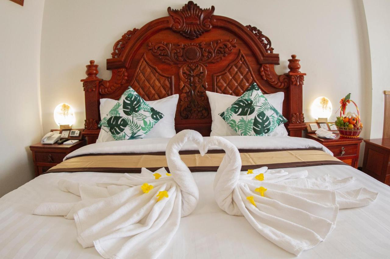Kampong Thom Palace Hotel Bagian luar foto