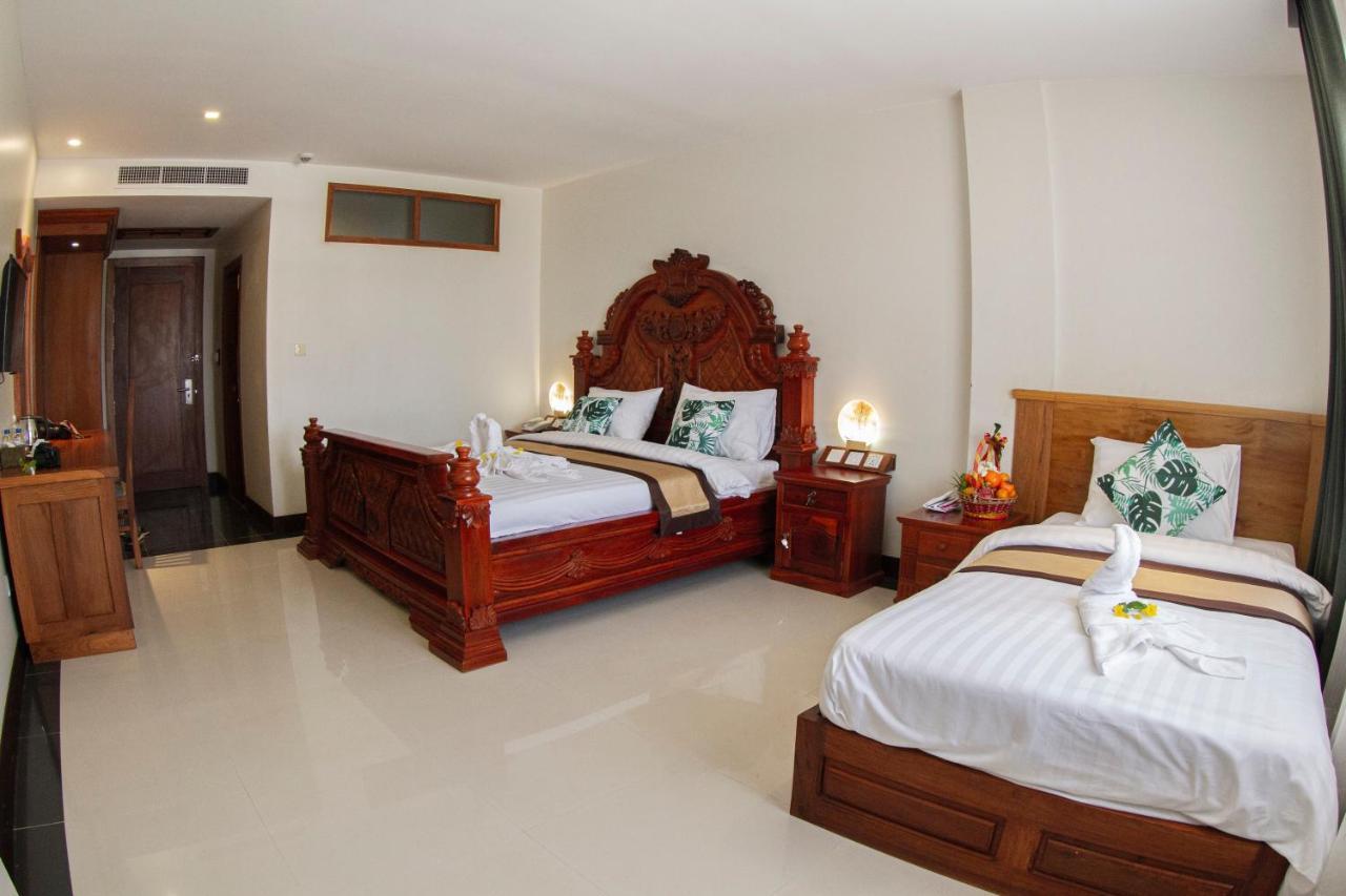 Kampong Thom Palace Hotel Bagian luar foto