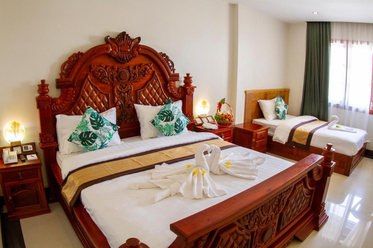 Kampong Thom Palace Hotel Bagian luar foto