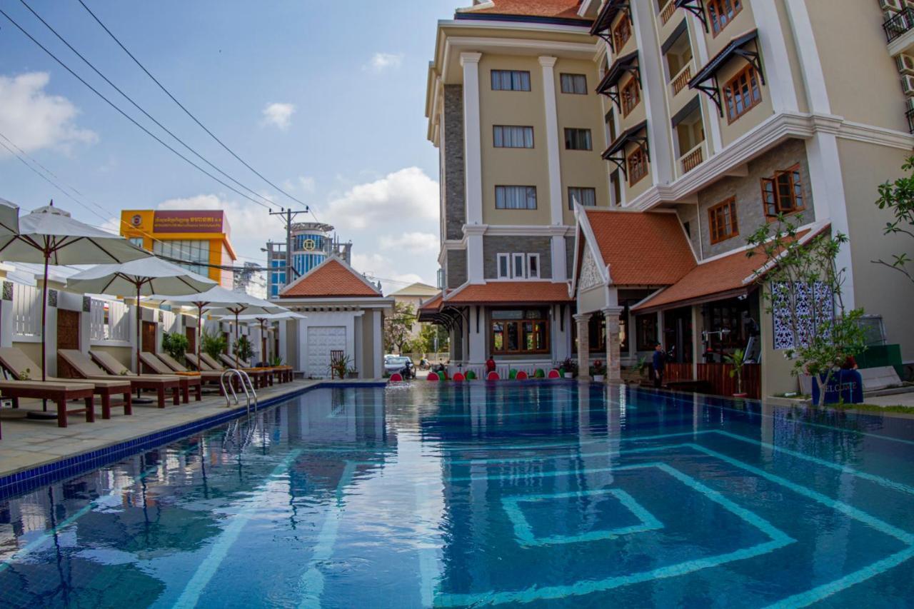 Kampong Thom Palace Hotel Bagian luar foto