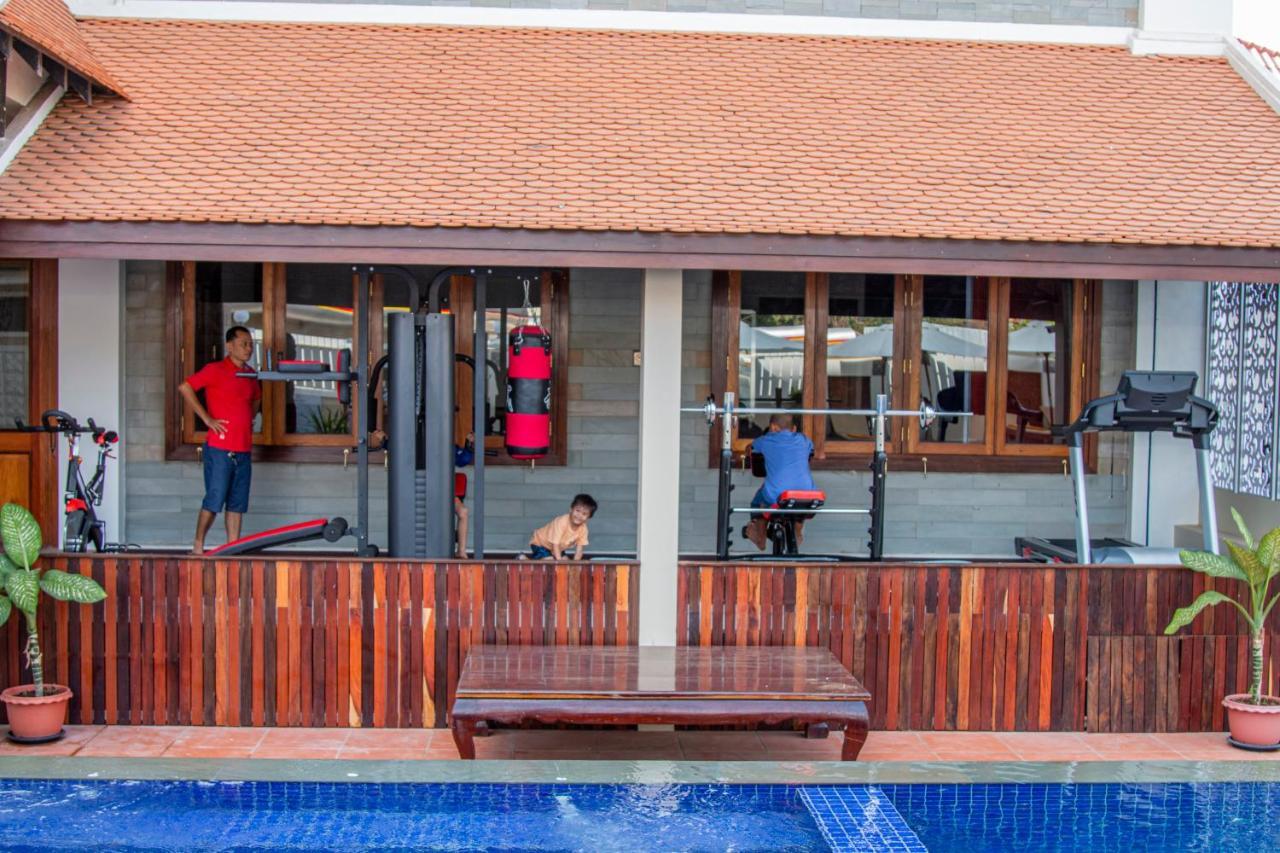 Kampong Thom Palace Hotel Bagian luar foto